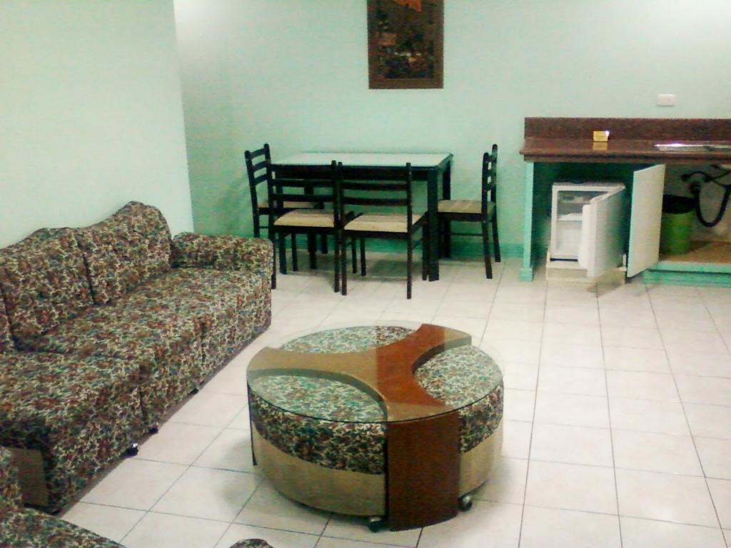 Oyo 765 Ibay Zion Hotel Baguio City Rom bilde