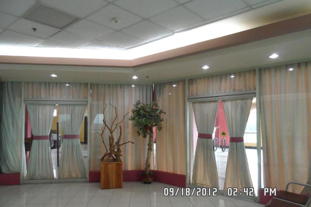 Oyo 765 Ibay Zion Hotel Baguio City Eksteriør bilde